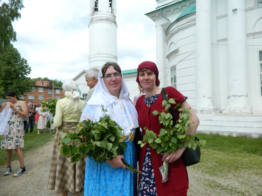 Церковь Живоначальной Троицы Карачев